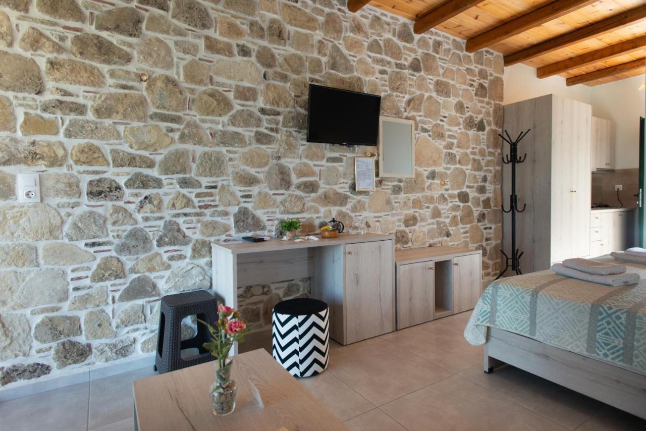 Sivas Apartments-Studios,Sigelakis With Very Nice View Exterior foto