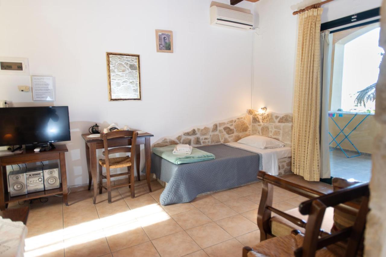 Sivas Apartments-Studios,Sigelakis With Very Nice View Exterior foto